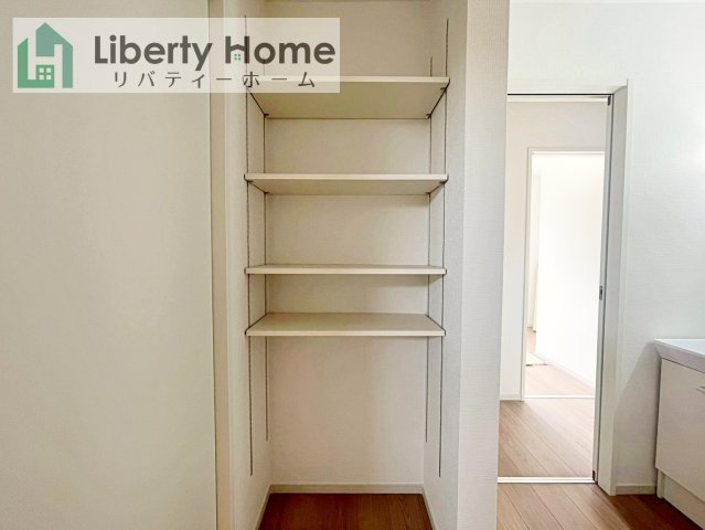 ひたちなか市市毛4期　2号棟　新築戸建の収納