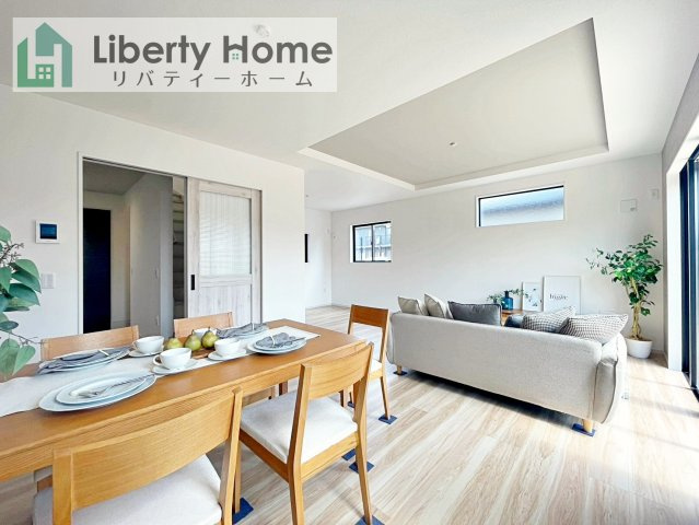 ひたちなか市市毛4期　3号棟　新築戸建の居間・リビング