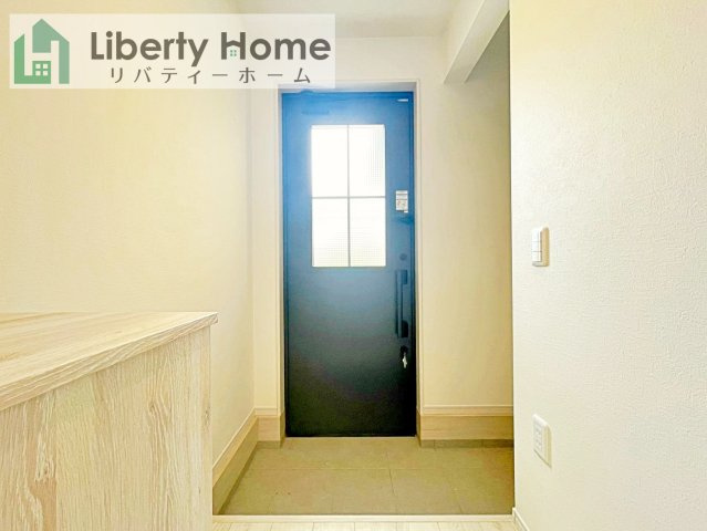 ひたちなか市足崎3期　3号棟　新築戸建の玄関