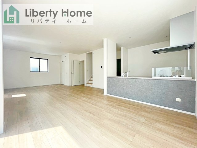 ひたちなか市足崎3期　1号棟　新築戸建の居間・リビング