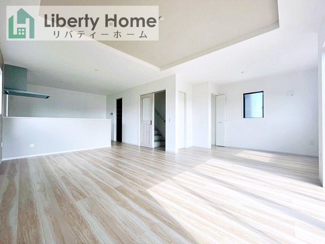 ひたちなか市東石川8期　新築戸建の居間・リビング
