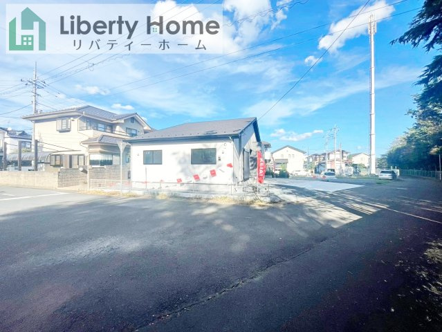 ひたちなか市大成町3期　新築戸建の前面道路含む現地写真