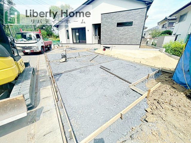 ひたちなか市大成町3期　新築戸建の駐車場