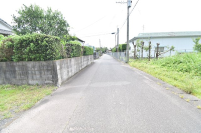 【前面道路含む現地写真】 | 鹿屋市川西町　中古戸建