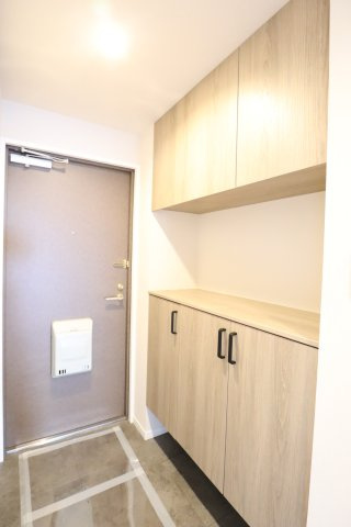 アンビエントジェームス山一番館の玄関|玄関
