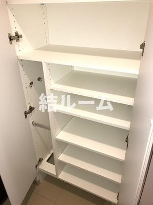 板橋区仲宿の賃貸マンションの収納