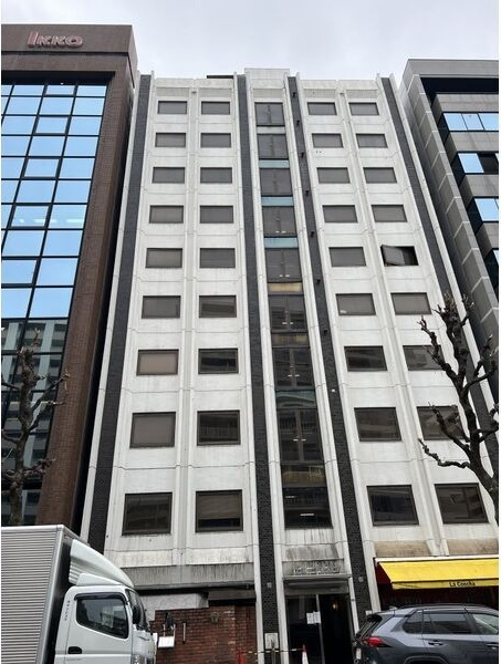 ユニーブル新栄の外観