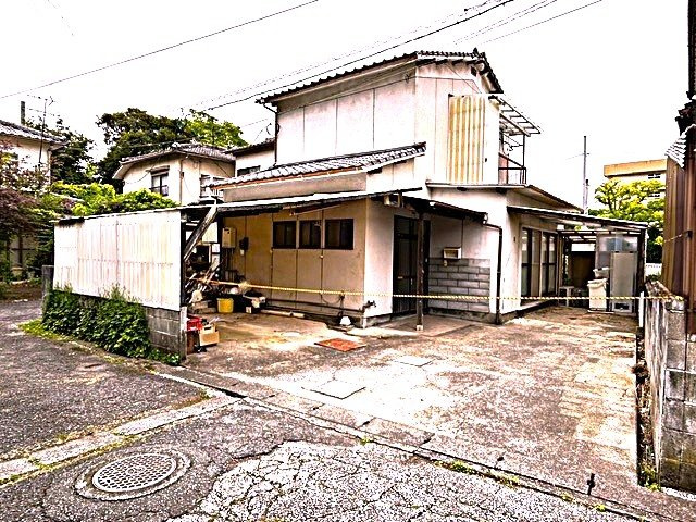 別府市内竈の前面道路含む現地写真