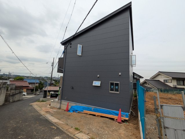 【トーヨーホーム売主/建築中】岩崎町西ノ平Ａ分譲のその他|現地写真・日当たり良好