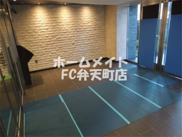 【ロビー】 | レジュールアッシュ九条 | 毎日通るロビーはこのようになっています
