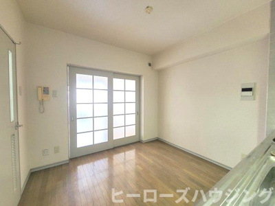 【内装】 | スリーエヌ豊中
