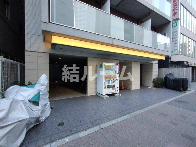 練馬区練馬１丁目の賃貸マンションのエントランス
