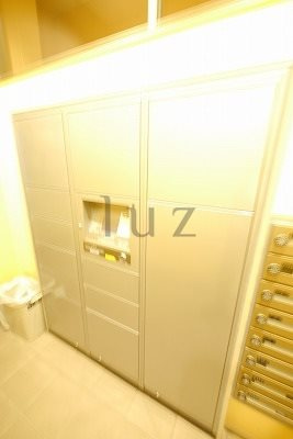 イクシア横浜鶴見ステーションフロントのその他共用部分|便利な宅配ボックス完備！