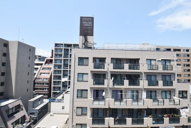 【展望】 | クラウン築地 | バルコニーからの景色です～即日のご見学可能～　お問合せはお気軽にどうぞ。
