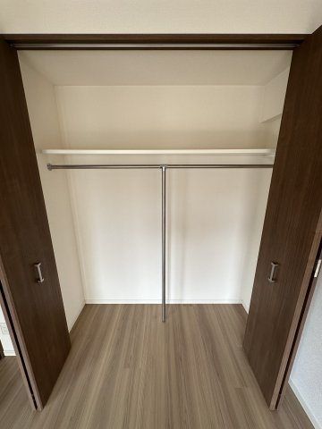 稲城市押立の賃貸マンションの収納