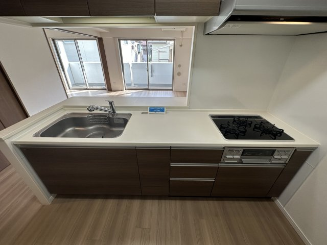 稲城市押立の賃貸マンションのキッチン