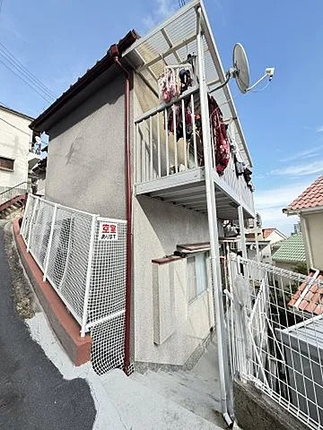 山本通４丁目貸家