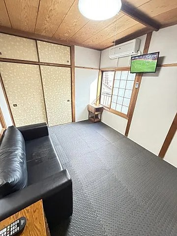 山本通４丁目貸家の居間・リビング