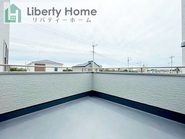 笠間市旭町第13　2号棟　新築戸建のバルコニー
