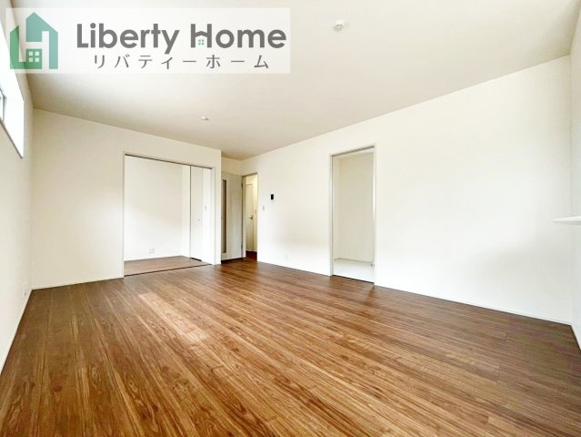 笠間市旭町第13　8号棟　新築戸建の居間・リビング