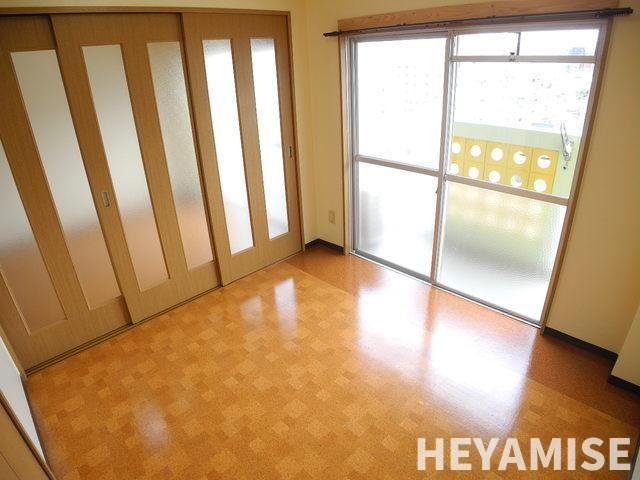 ペティオン富士見の洋室|※同間取りの別の階のお部屋の画像です※現況を優先します