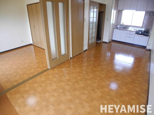 ペティオン富士見の居間・リビング|※同間取りの別の階のお部屋の画像です※現況を優先します