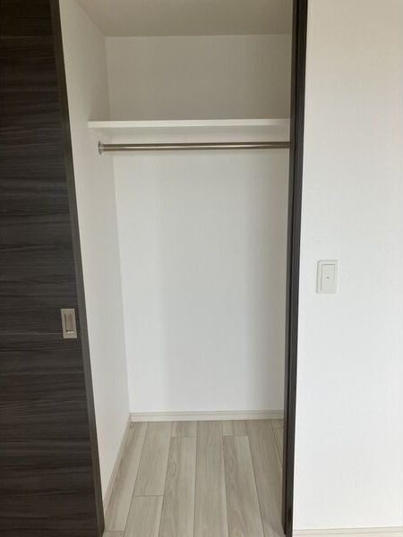ＥＣ難波Ⅴブロードの収納