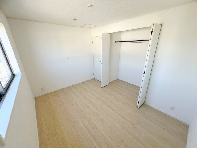 島田市中溝　第2／の洋室