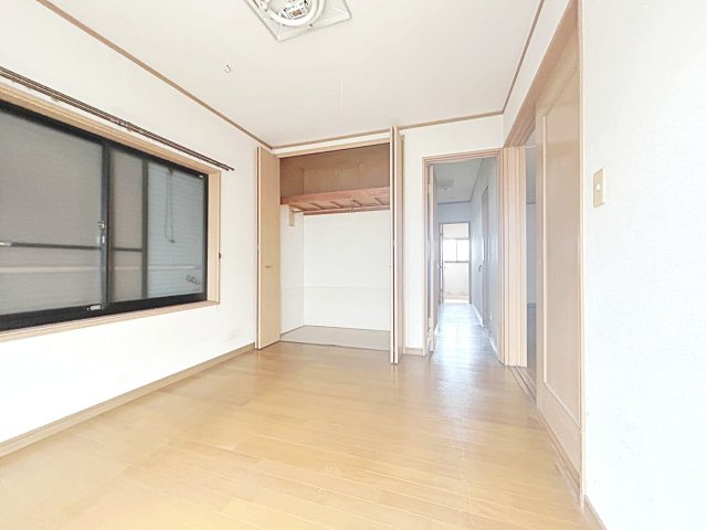 【洋室】 | 中古一戸建　高知市大津乙 | リフォーム中です