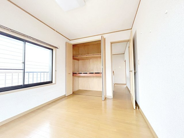 【洋室】 | 中古一戸建　高知市大津乙 | リフォーム中です