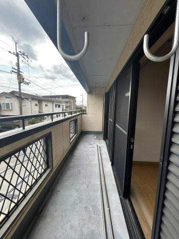 【バルコニー】 | 中古一戸建　高知市大津乙 | リフォーム中です