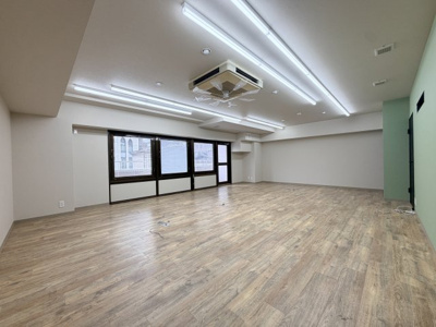 【洋室】 | スクエア長者町