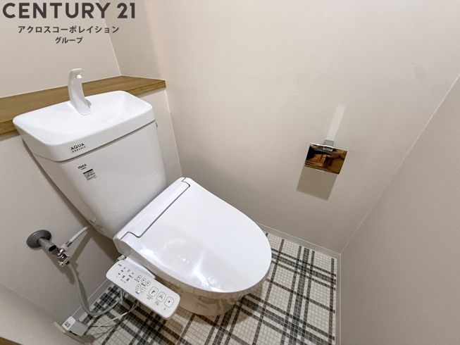 清潔感のあるトイレで、とっても機能的！