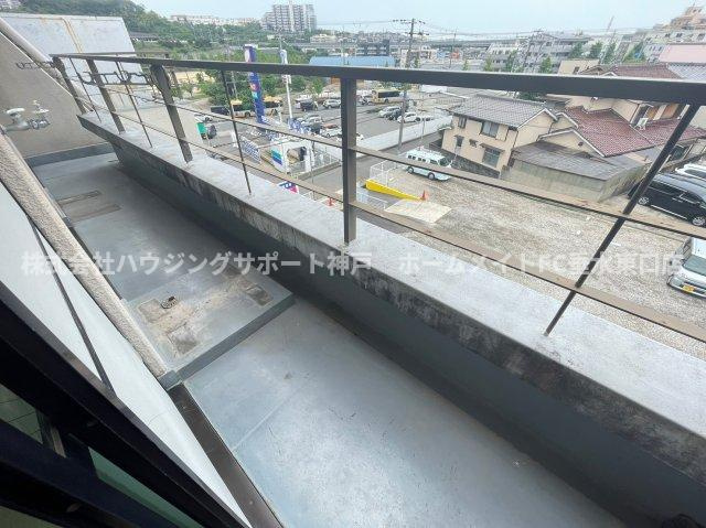 サンテラス垂水のバルコニー