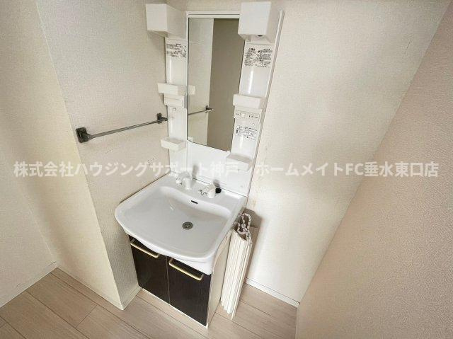 サンテラス垂水の独立洗面台
