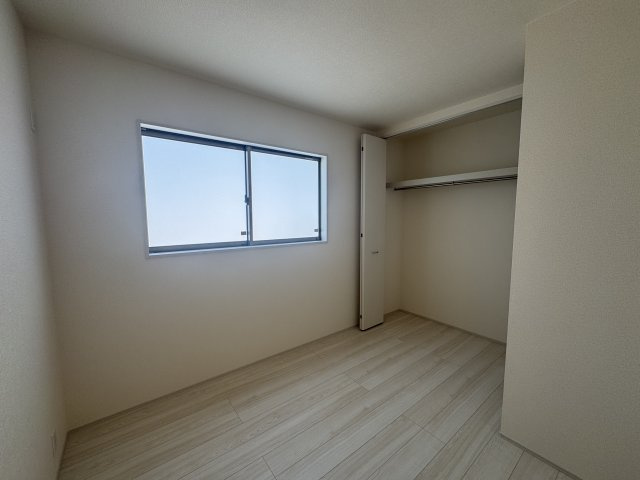 宜野湾市宇地泊（全2棟）ラスト1号棟の洋室|1号棟　洋室4.5帖＋CL付き♪