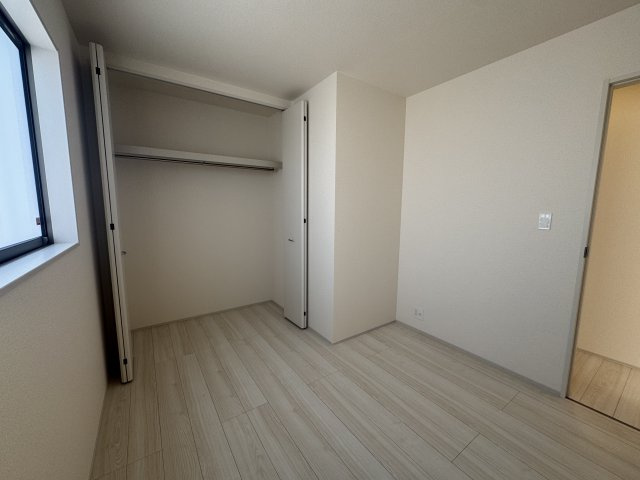 宜野湾市宇地泊（全2棟）ラスト1号棟の洋室|1号棟　洋室4.5帖＋CL付き♪