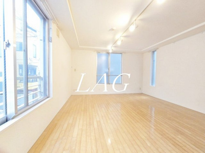 【居間・リビング】 | ＭＯＤＵＬＯＲ中野新橋ＷＥＳＴ | 洋室のお部屋です。