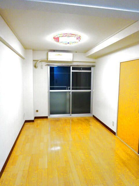 カーサ大島の居間・リビング|別部屋参考写真