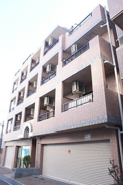 西灘駅前ハイツの画像