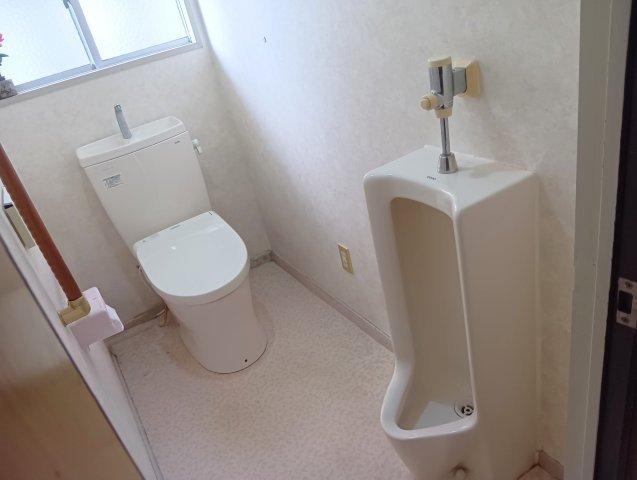 売中古戸建　焼津市上泉のトイレ|トイレも清潔感があります！