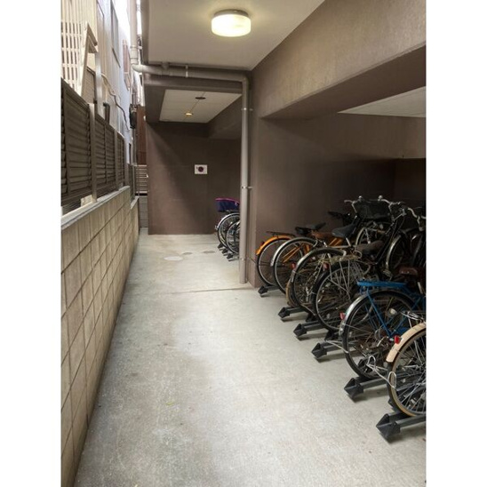 【その他共用部分】エストゥルースプラス押切 