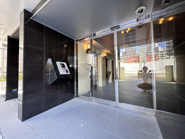 【エントランス】エステムコート神戸元町Ⅱブリーズ 