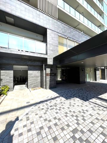 Ceres志賀本通　名古屋市賃貸　仲介手数料無料のエントランス|駐車場