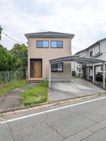 太宰府市青葉台４丁目の中古一戸建の駐車場