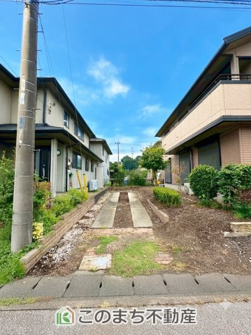 上三川町ゆうきが丘29番21　中古戸建の駐車場|お車駐車スペース２台分ご用意しております♪

