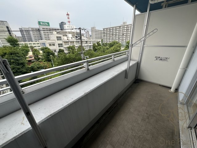 Lega梅北のバルコニー