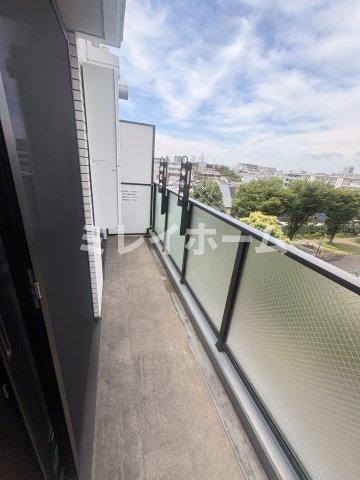 ドゥーエ大鳥居WESTのバルコニー