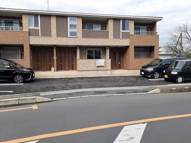 クリーンハイムの駐車場