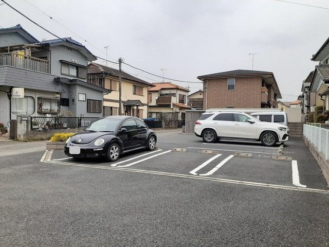 サニースクエア　Ⅱの駐車場|カースペースがあります